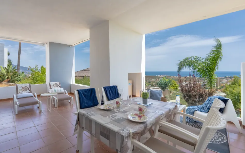 Bright 1-Bedroom Apartment with Sea Views | Calanova Golf, La Cala de Mijas